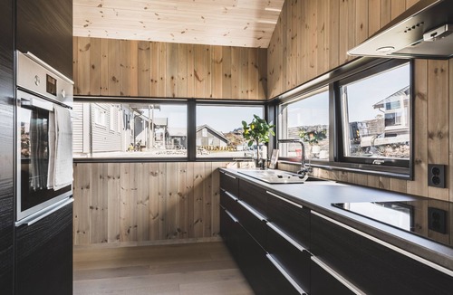 Steinsland House | ARCHITECTER-DESIGNED CABINET V/LARGE SEA WITH OUTDOOR JACUZZI