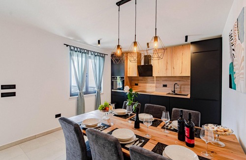Prigradica House | Beach front home in Blato
