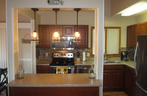 Chalet Village Cabin | BEAUTIFUL 2/2 CHALET! Amazing Views! Hot Tub! Games! Great Location Near Ober!