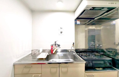 Tsubaki Onsen Apartment | Blu Mare