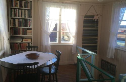 Balsta Bed & Breakfast | Brunnsta Gård
