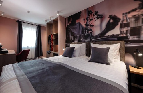 Split Hotel | Camera Hotel