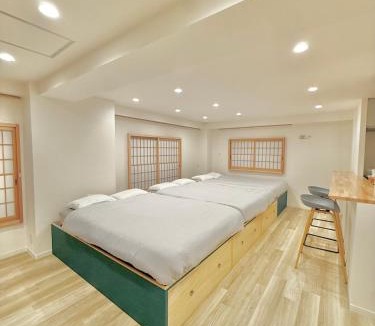 Roppongi Hotel | Central Roppongi House