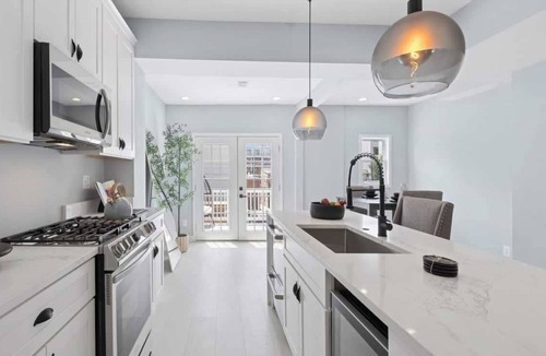 Brightwood Park House | Chic Luxury Townhome Near Petworth Park