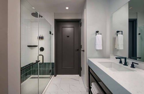 North Capitol Street Hotel | Convenient Stay in Washington DC! Spacious Room with View, Pet-friendly!