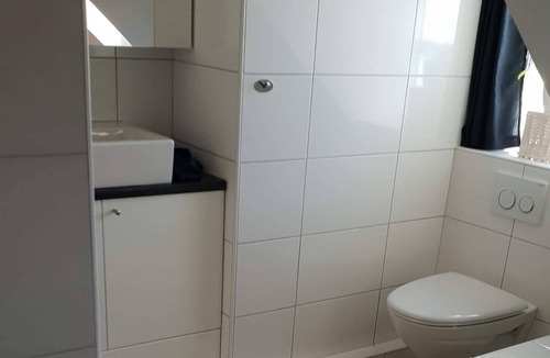 Hafnarfjordur Apartment | Cozy penthouse with beautiful sea view