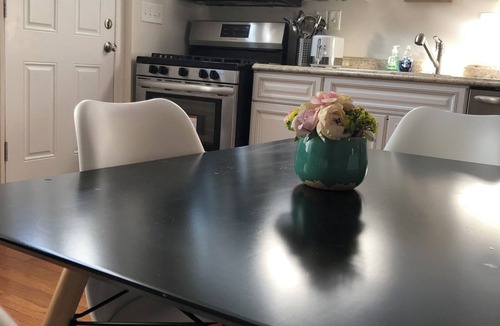 Northeast House | Cozy townhome with 2 bedrooms, Off-Street Parking & WiFi in Washington, DC
