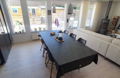 Molnlycke House | Cozy villa with proximity to lake and nature and Liseberg