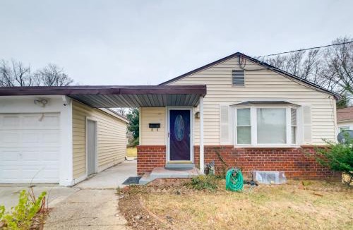 Wheaton-Glenmont House | DC Area Home ~ 1 Mi to Metro: WFH Friendly!