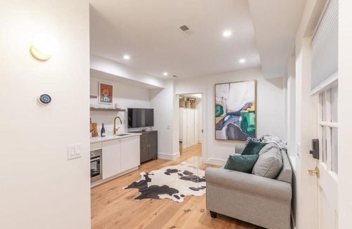 Dupont Circle Apartment | Delightful Apt in the Heart of Dupont