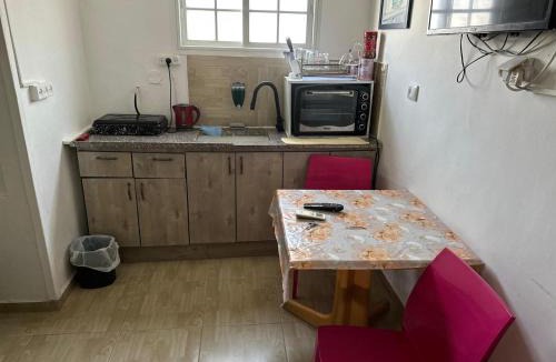 Neve Zohar House | desert & sea ein boqek ים מדבר עין בוקק