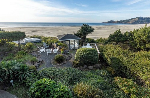 Newport House | Devon West