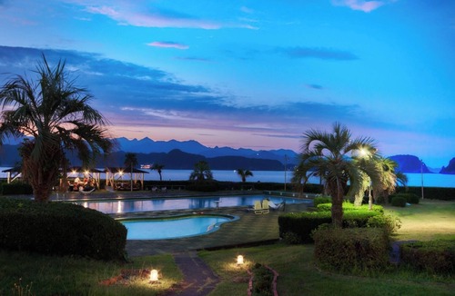 Taiji RV Rental | Dinner Included | For 4 People Glamping Plan No/Higashimuro County Wakayama