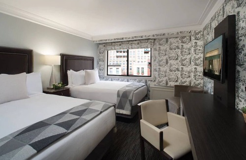 Kalorama Heights Hotel | Discover Washington | 2 Posh Pet-Friendly Units | 1.4 Miles to Tudor Place