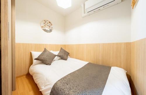 Joto Villa | Ebv大阪 一棟完全貸切 ベッド7台 最大12名宿泊可能 和を感じるリビングでゆったりと過ごす