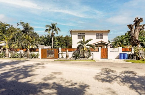 Monte Grande Resort | EcoMar Rentals