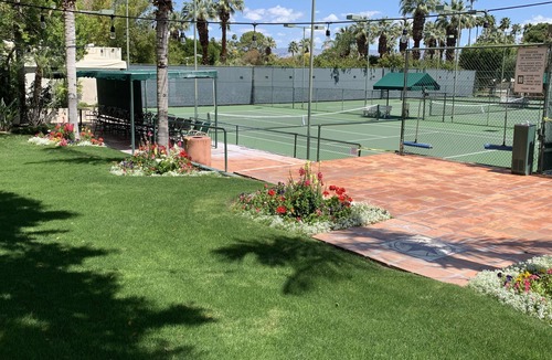 Historic Tennis Club Resort | Enjoy the Holidays at the beautiful Palm Springs Tennis Club.