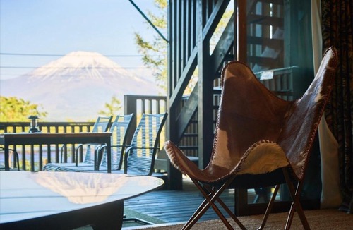 Yamanakako Villa | FUJINE Mt Fuji View Villa with BBQ Sauna and Fire Pit and Pet OK