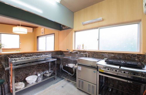 Uda House | Fully Renovated Country House in Scenic Nara / Uda Nara