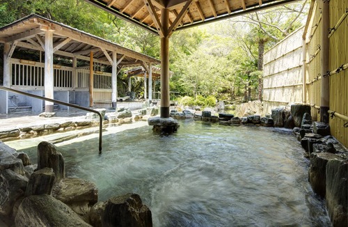 Ikeda Hotel | Fushioukaku
