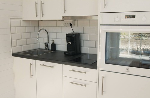 Saro House | Guest house with private setting in Kullavik