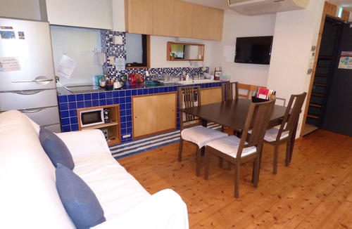 Sakyo Ward House | Guesthouse Hyakumanben Cross