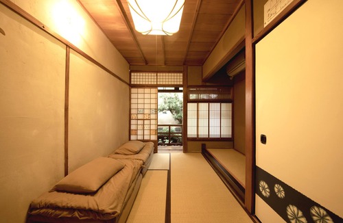 Karasuma House | Guesthouse YULULU