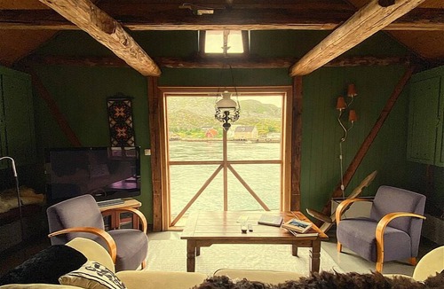 Skrova House | Heimbrygga