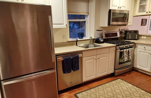 Old Town Alexandria House | Historic 1850 townhouse in heart of Old Town. Walk score: 96