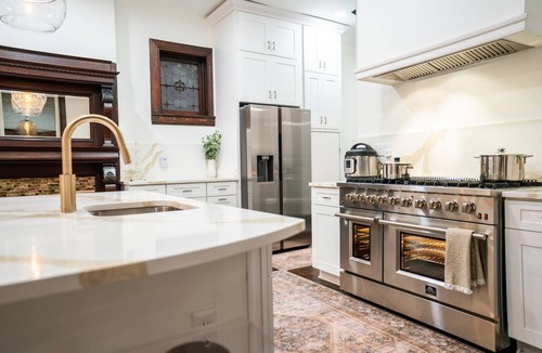 North Capitol Street House | Historic-7BR/4.5BA-Walk to DC Sights + Parking