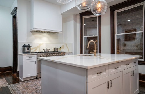 North Capitol Street House | Historic-7BR/4.5BA-Walk to DC Sights + Parking