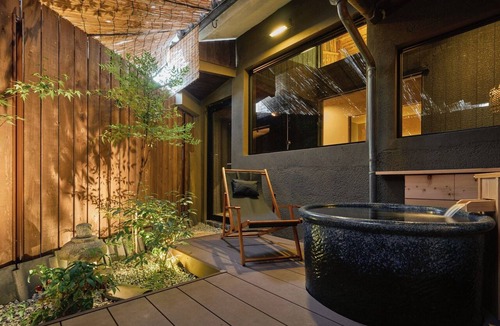 Nara House | KONJAKUSO Nara Kitamachi MANAKA Private Spa Villa/Nara City Nara