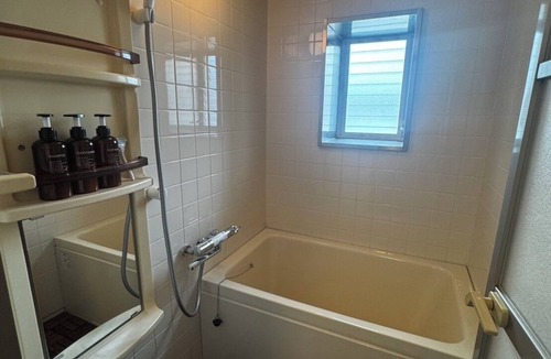 Minami-komatsu Apartment | Lake View Entire House｜Relaxing Private Stay in Nature