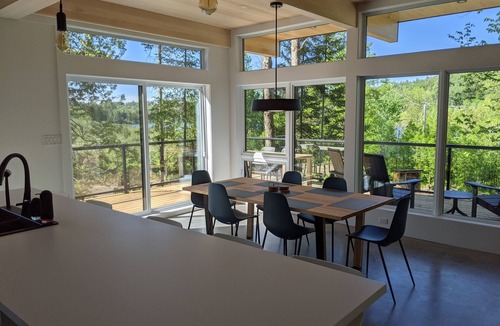 Wakefield Cottage | Le Riverain. Riverfront Modern Cottage.