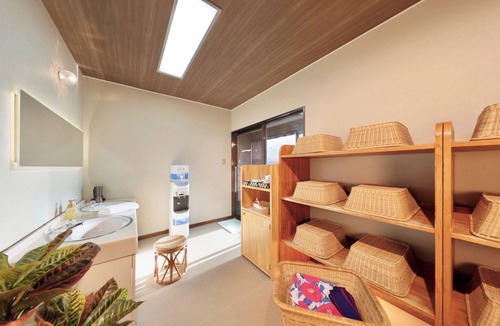 Shirahama House | Matsukaze Westernstyle room 20 square meters 2 persons Room only /Nishimuro-gun Wakayama