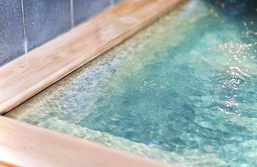 Shirahama House | Matsukaze Westernstyle room 20 square meters 2 persons Room only /Nishimuro-gun Wakayama