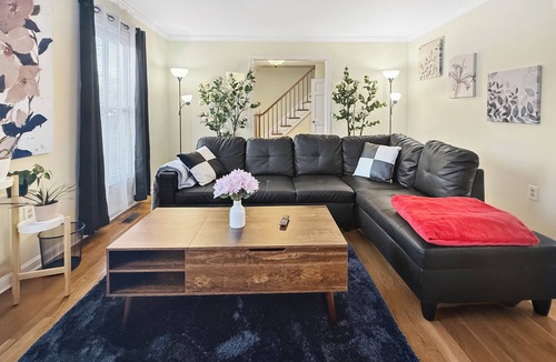 Langley Park House | Modern Home Near UMD & D.C.