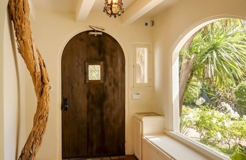 Santa Monica Canyon House | NEW! Santa Monica Canyon Estate | Pool + Tennis
