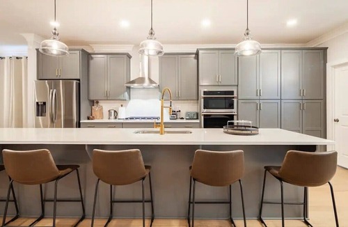 Upper Marlboro House | Newly and lavishly furnished 3-bedroom townhome in Bowie to enjoy your stay