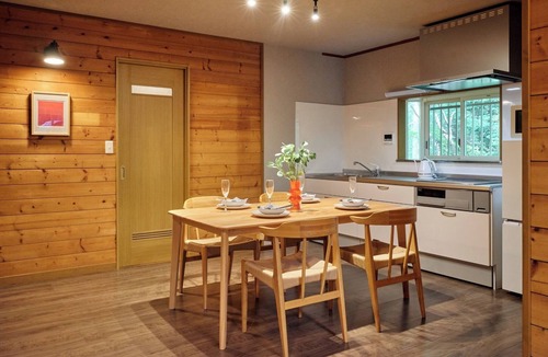 Tsumagoi House | Nol Kitakaruizawa JardinA luxurious space to re/Agatsuma District Gunma