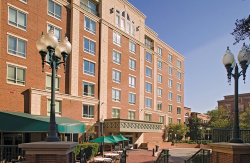 Old Town West Resort | Old Town Alexandria Vacation Resort!