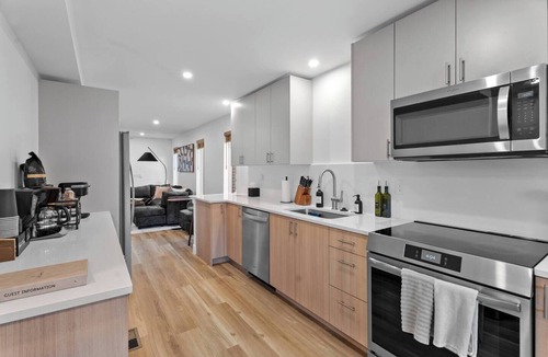 Baker House | Organic Modern SoBo Home | 8 Min to Downtown Denver