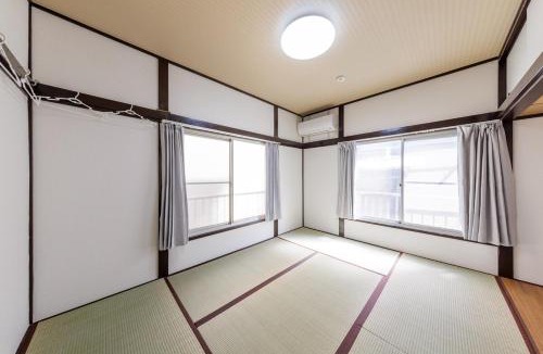 Higashiyotsugi Apartment | Perfect for sightseeing in Tokyo! 2F 4people! 四つ木
