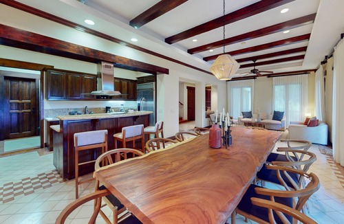 Tamarindo House | Pinilla, Quiet & Spacious 3BR home, shared zero edge lap pool