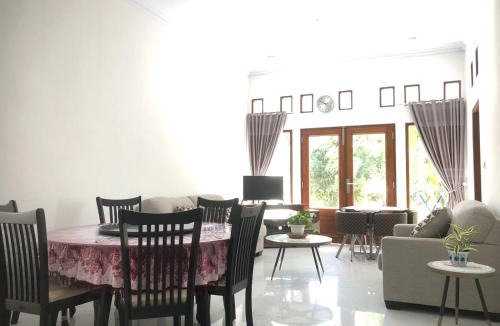 Rantepao House | Pondok Anugerah