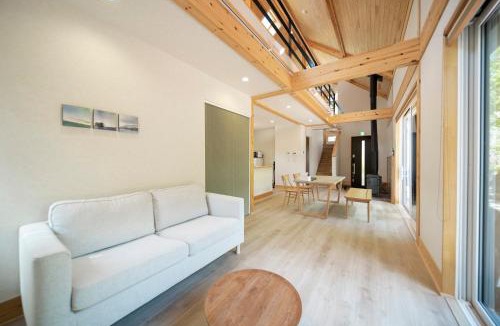 Tsumagoi Apartment | Re to Li - りとり - 一棟貸しの宿
