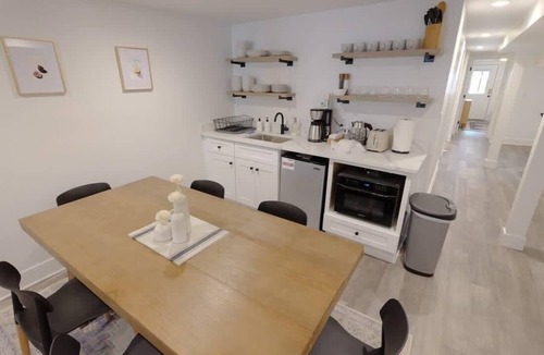Petworth Apartment | Regal on Randolph