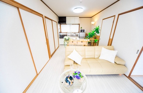 Awaji House | Reservations not accepted This is a villa with a spectacular ocean view located on a small hill on /Awaji Hyōgo