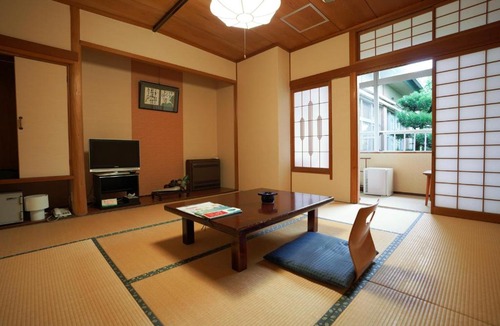 Iwai Onsen Hotel | Ryokan Marumo