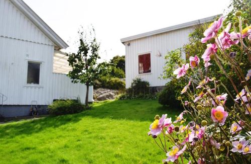 Skaerhamn House | Spacious house near the sea in Skärhamn SE09149